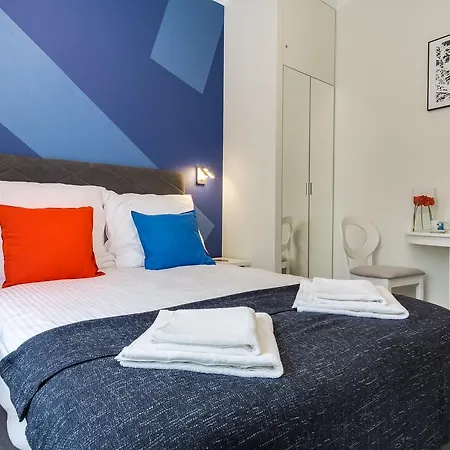 5 Pokoi Quarto em Acomodações Particulares